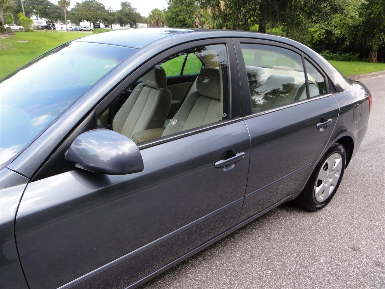 2010 Hyundai SONATA GLS - Photo 11 - Deland, FL 32720