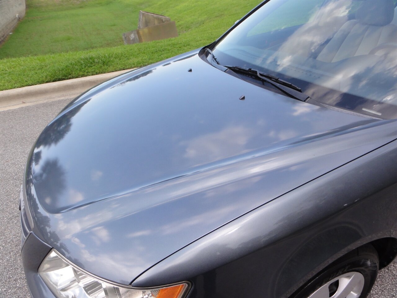 2010 Hyundai SONATA GLS - Photo 18 - Deland, FL 32720