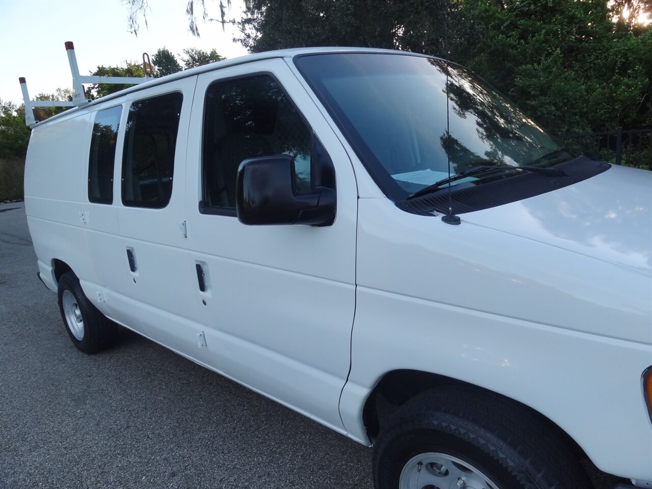 2006 Ford E-150   - Photo 8 - Deland, FL 32720