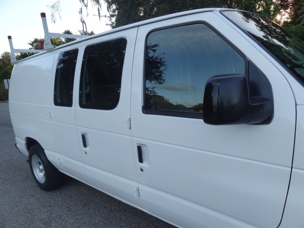 2006 Ford E-150   - Photo 10 - Deland, FL 32720