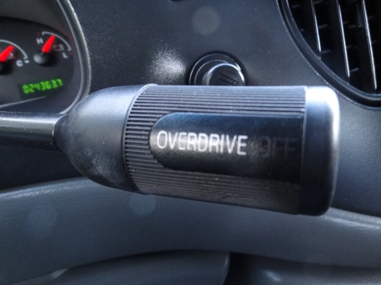 2006 Ford E-150   - Photo 59 - Deland, FL 32720