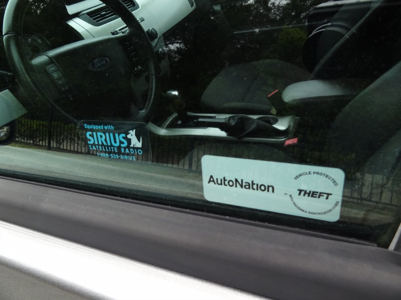 2011 Ford Focus Sport SES   - Photo 23 - Deland, FL 32720