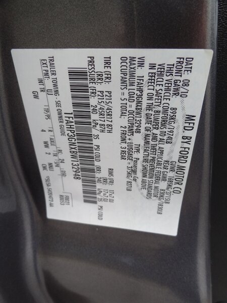 2011 Ford Focus Sport SES   - Photo 30 - Deland, FL 32720