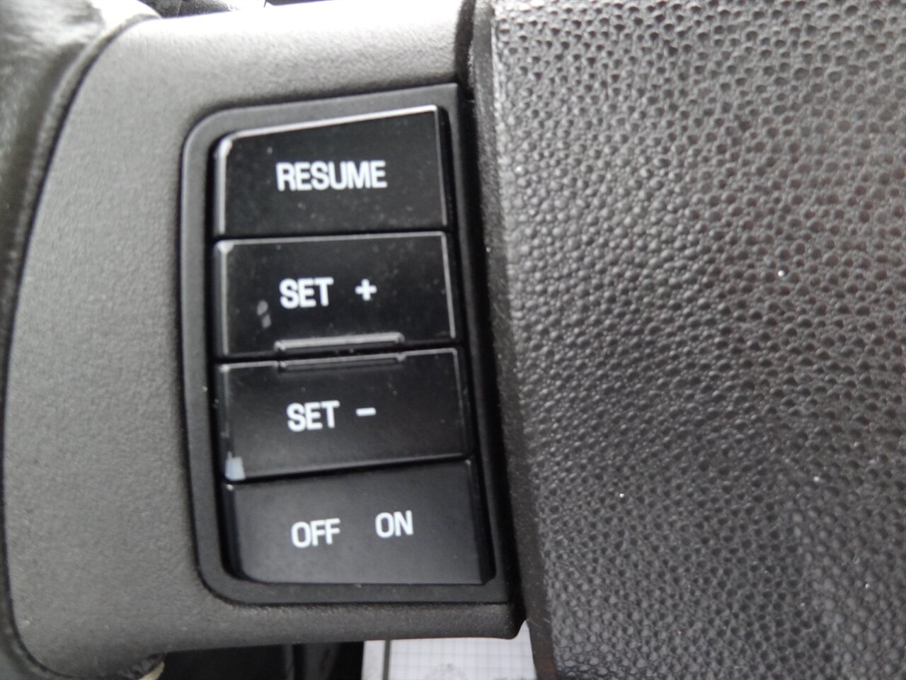 2011 Ford Focus Sport SES   - Photo 49 - Deland, FL 32720