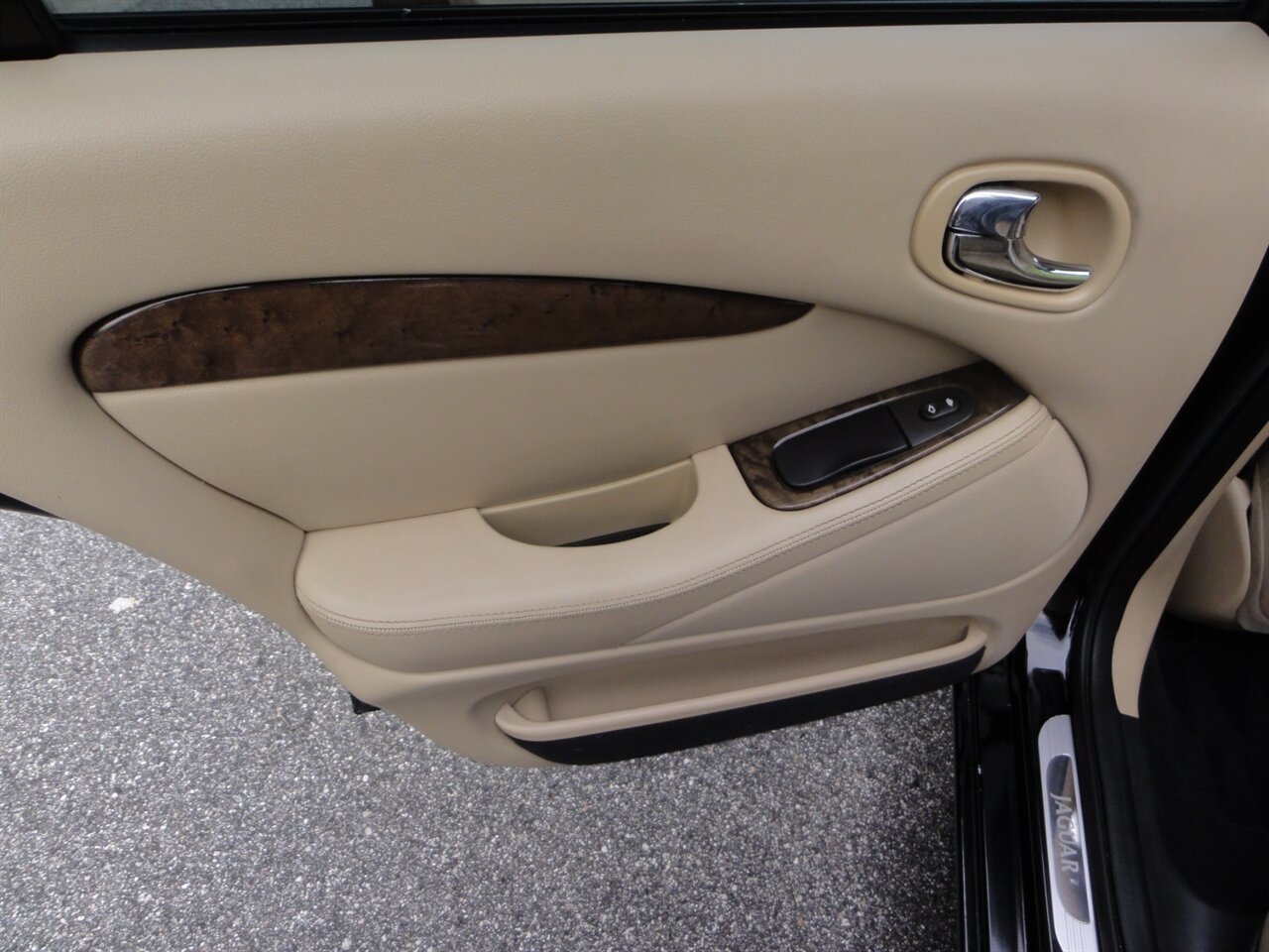 2005 Jaguar S-Type R Premium - Photo 39 - Deland, FL 32720