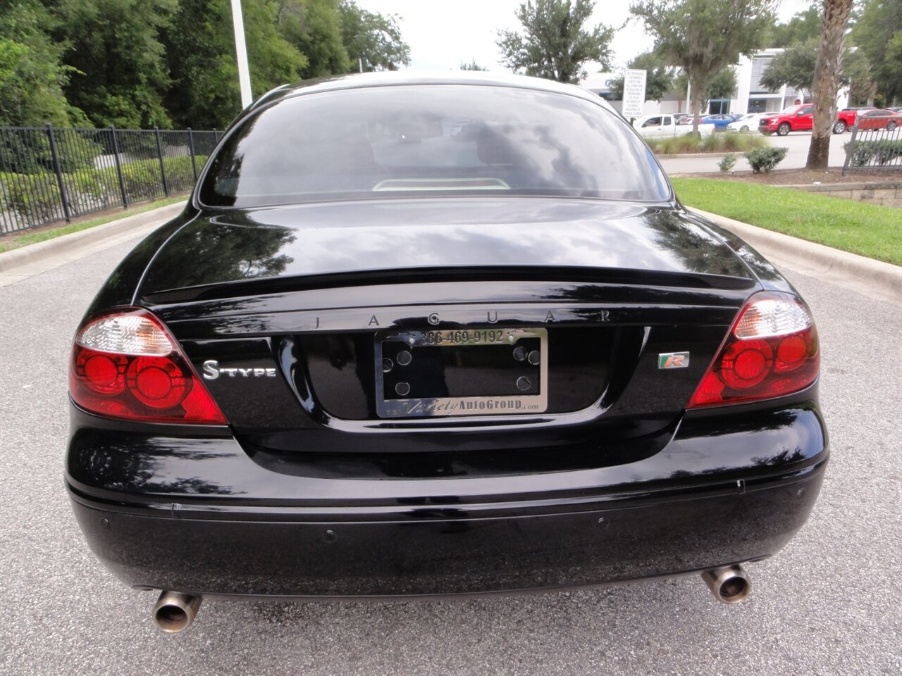 2005 Jaguar S-Type R Premium - Photo 16 - Deland, FL 32720