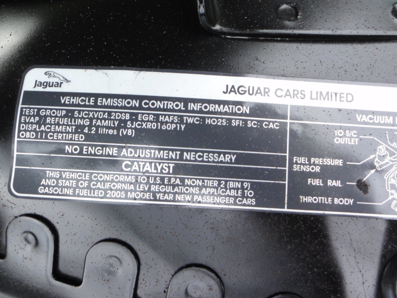 2005 Jaguar S-Type R Premium - Photo 32 - Deland, FL 32720