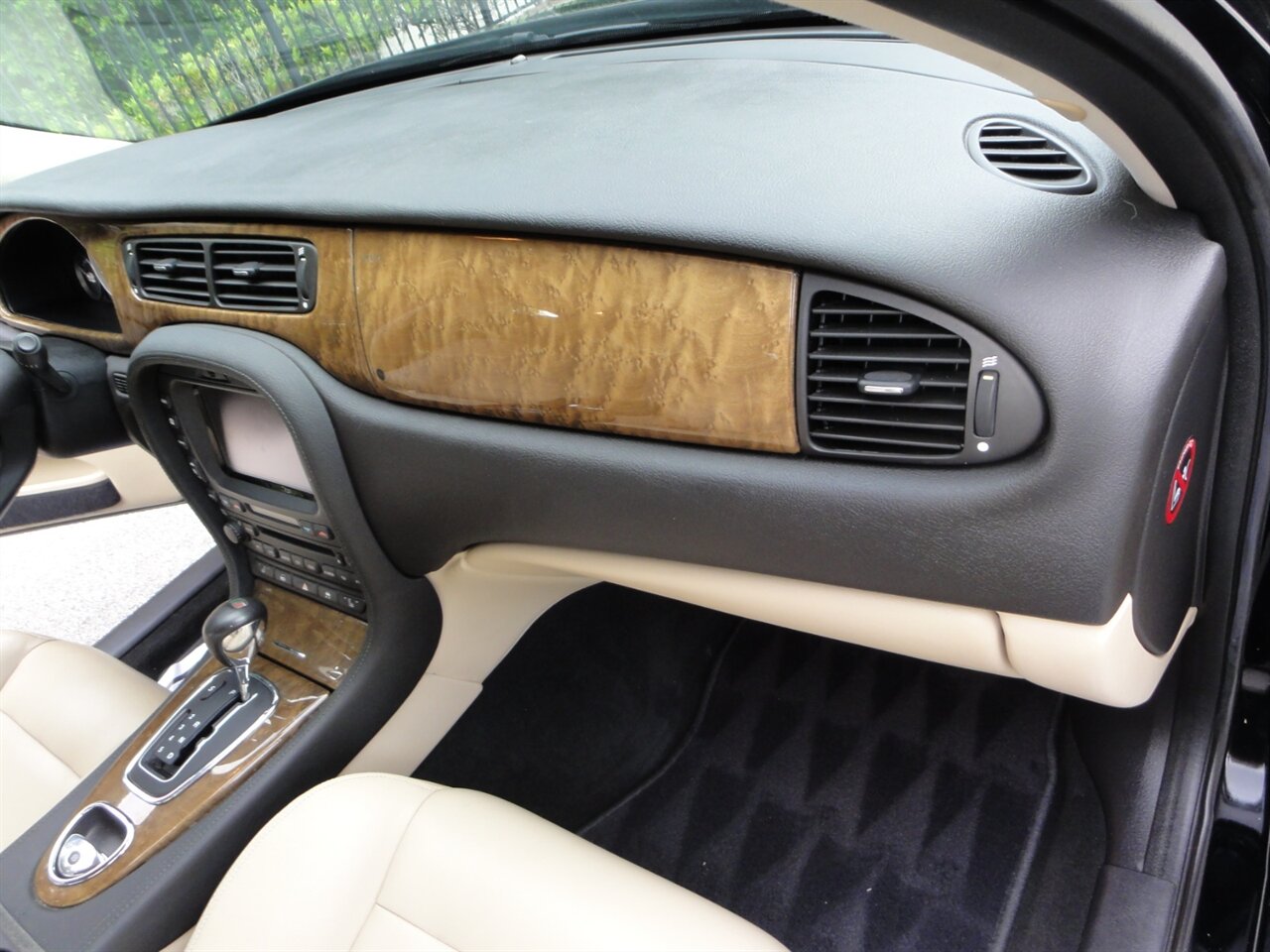 2005 Jaguar S-Type R Premium - Photo 47 - Deland, FL 32720