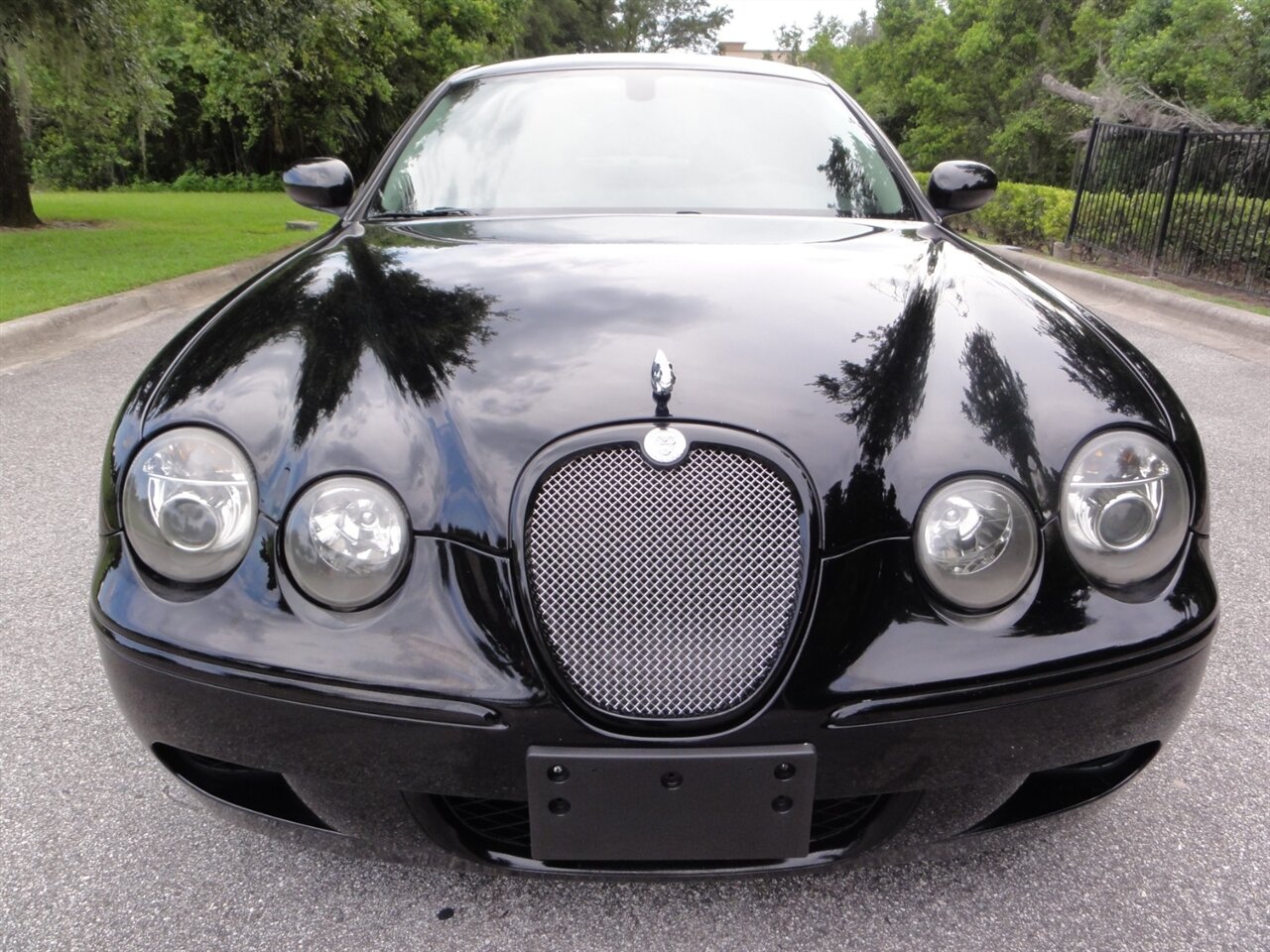 2005 Jaguar S-Type R Premium - Photo 5 - Deland, FL 32720