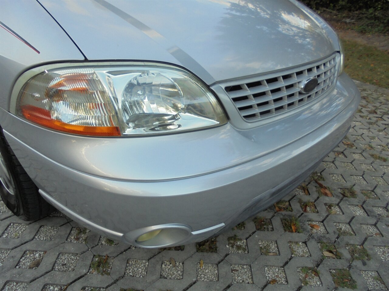 2002 Ford Windstar LX  Wheelchair lift/Handicap - Photo 6 - Deland, FL 32720