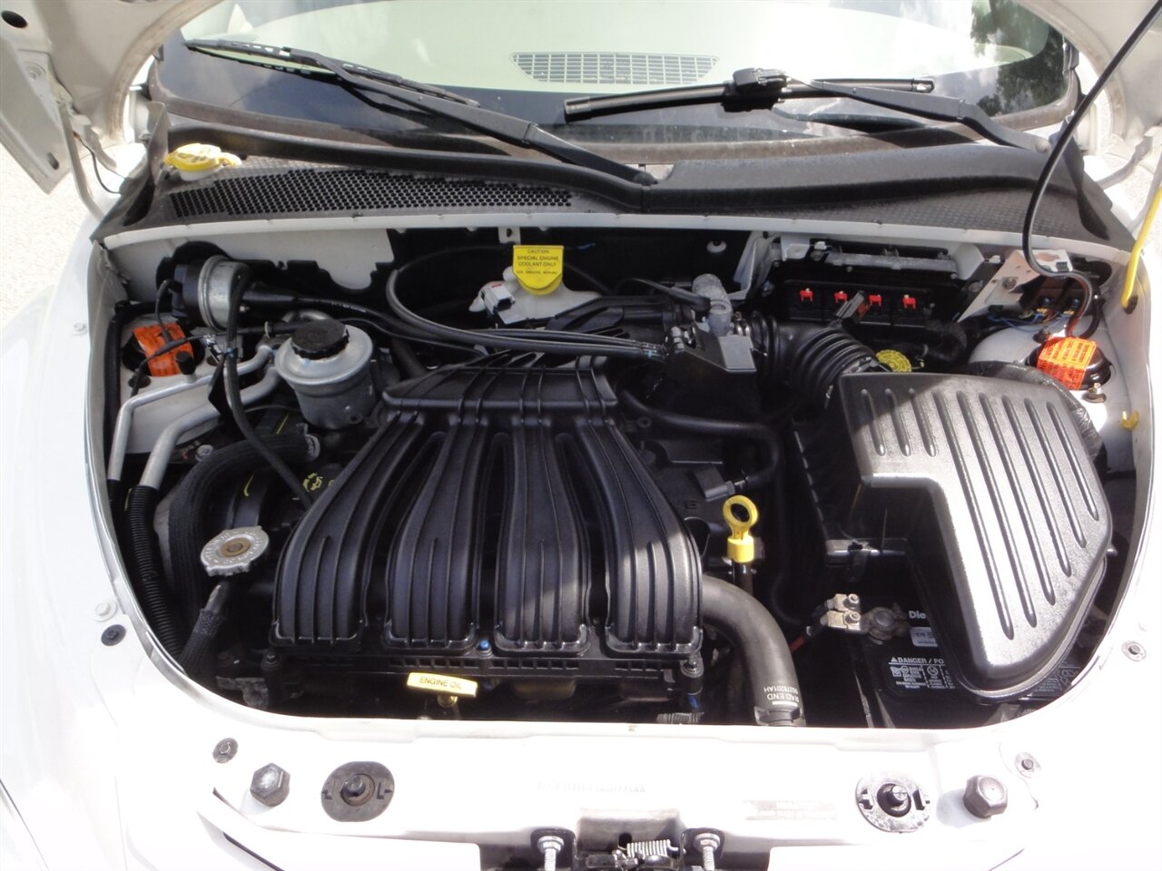 2008 Chrysler PT Cruiser Convertible - Photo 37 - Deland, FL 32720