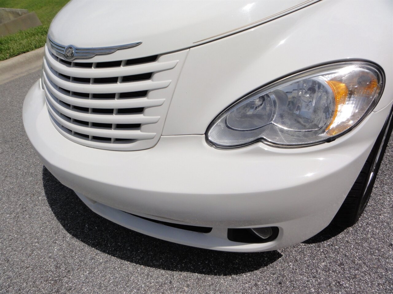 2008 Chrysler PT Cruiser Convertible - Photo 10 - Deland, FL 32720