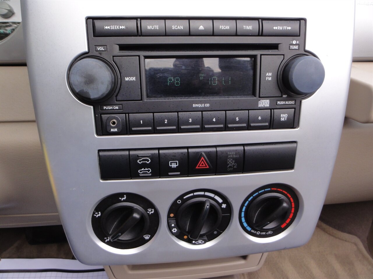2008 Chrysler PT Cruiser Convertible - Photo 58 - Deland, FL 32720
