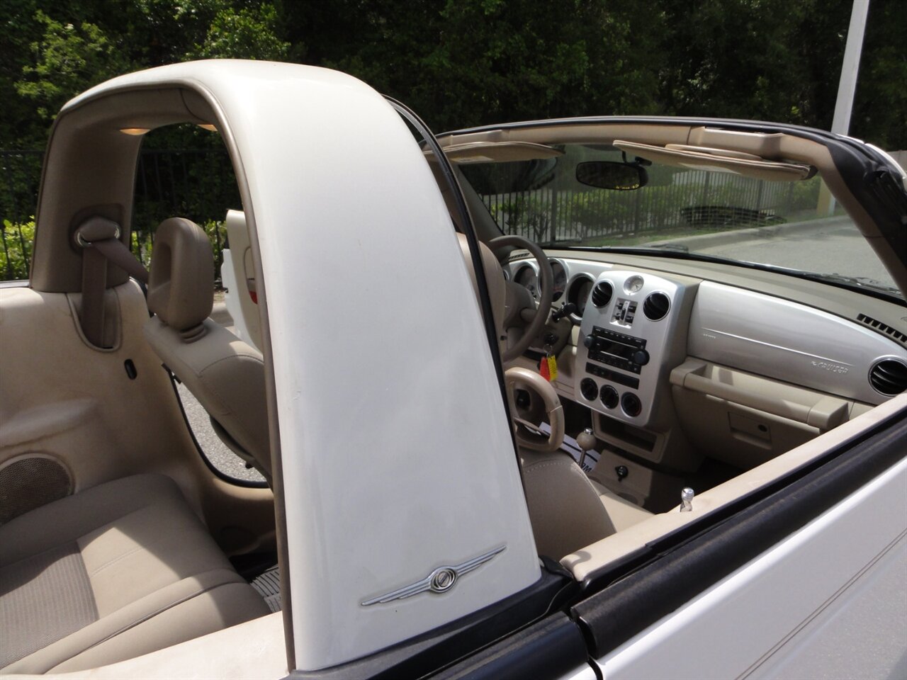 2008 Chrysler PT Cruiser Convertible - Photo 52 - Deland, FL 32720