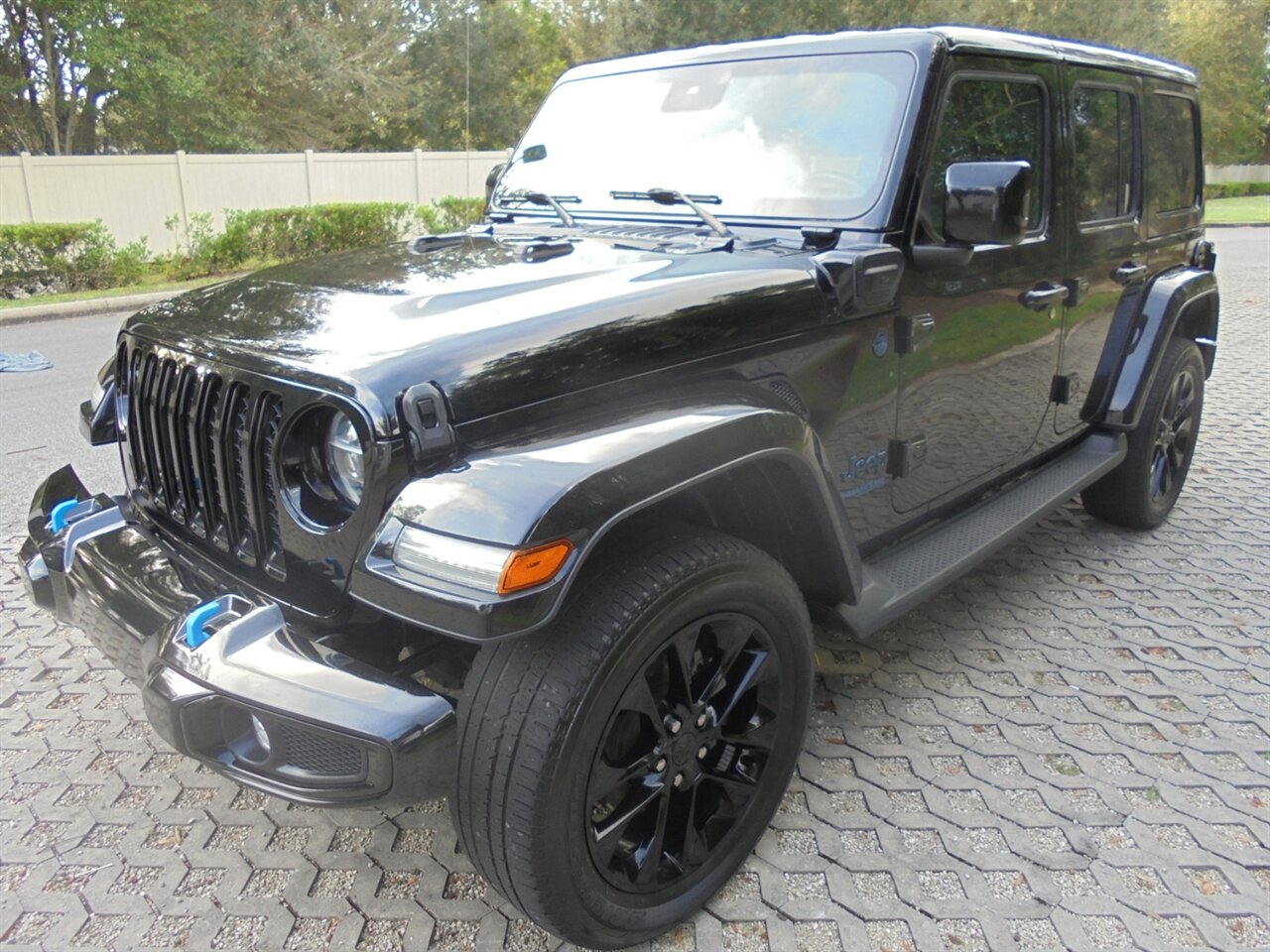 2021 Jeep Wrangler Unlimited 4xe  High altitude - Photo 2 - Deland, FL 32720