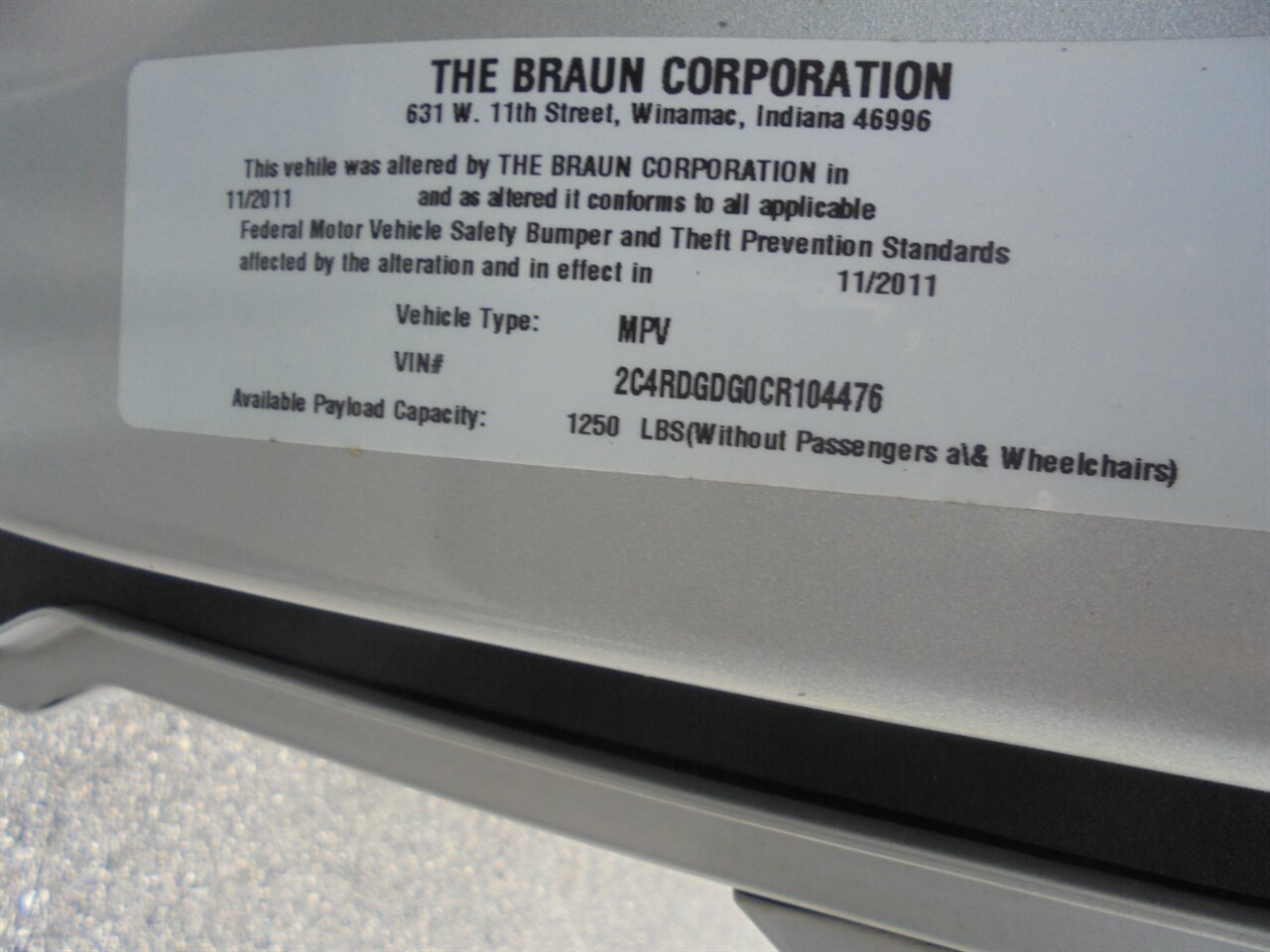 2012 Dodge Grand Caravan Crew  BraunAbility handicap van - Photo 24 - Deland, FL 32720