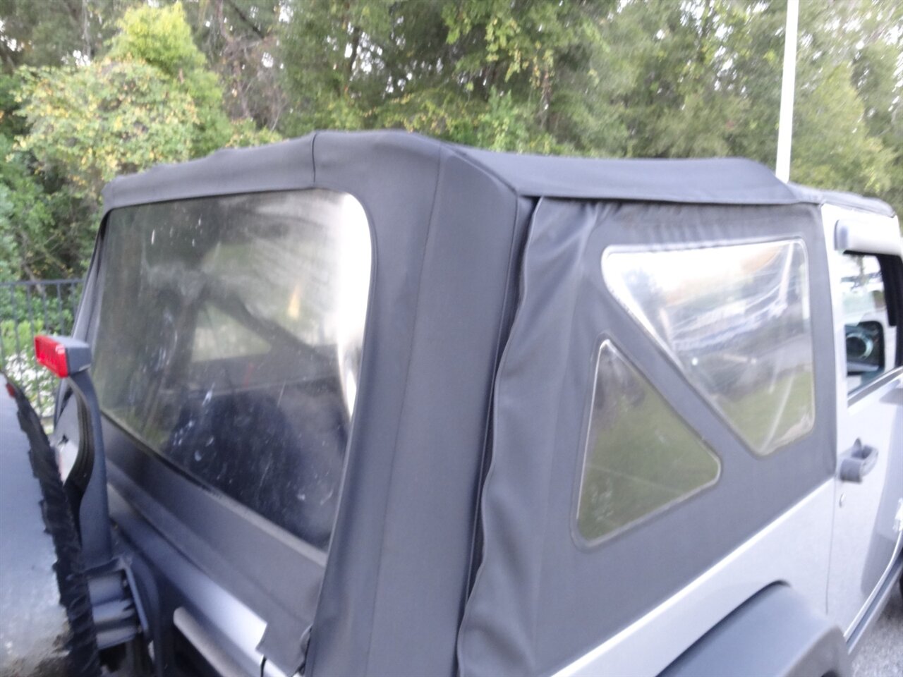 2014 Jeep Wrangler Rubicon - Photo 27 - Deland, FL 32720