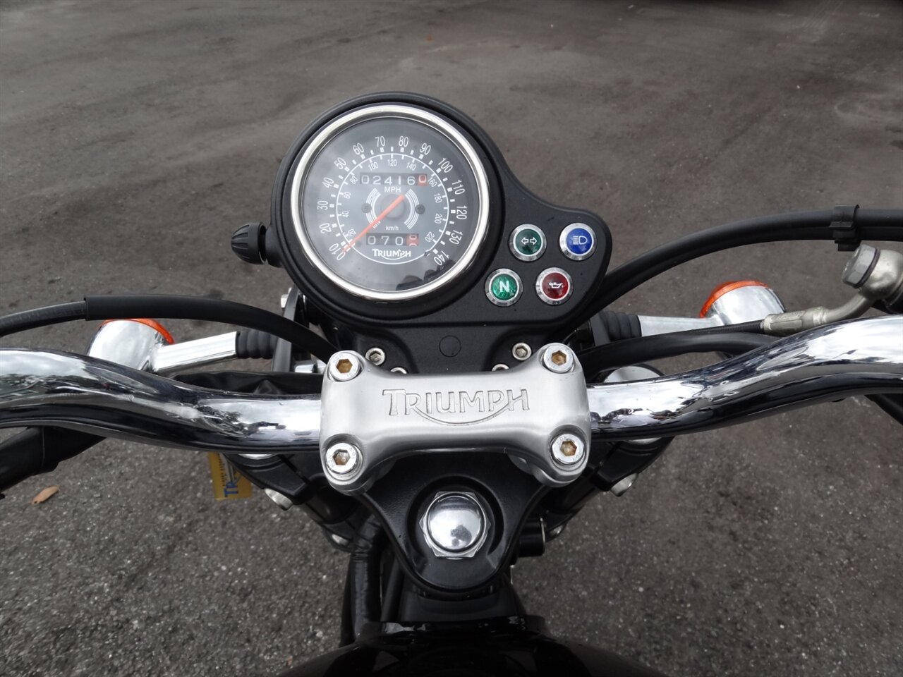 2008 Triumph Bonneville   - Photo 25 - Deland, FL 32720