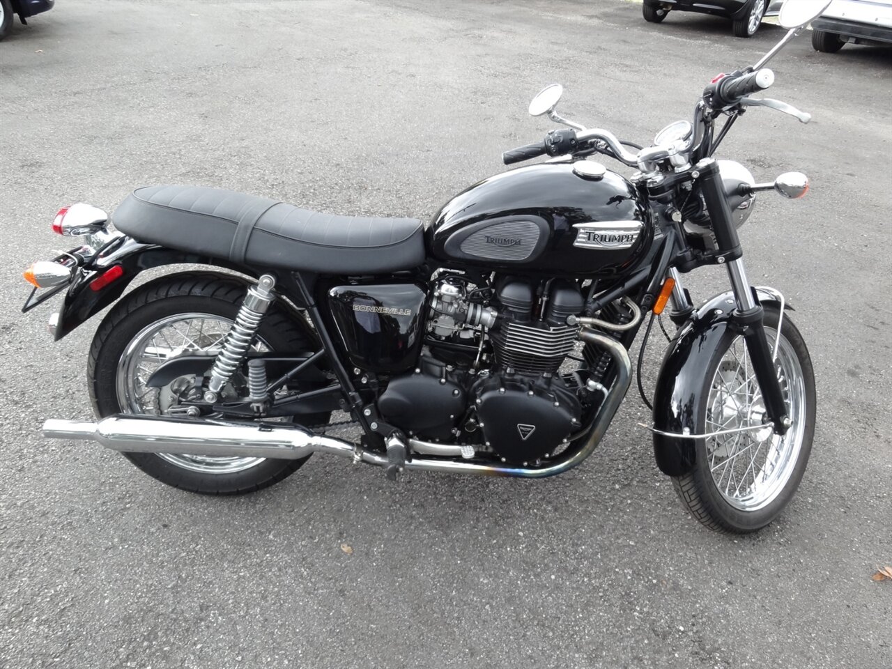 2008 Triumph Bonneville   - Photo 4 - Deland, FL 32720