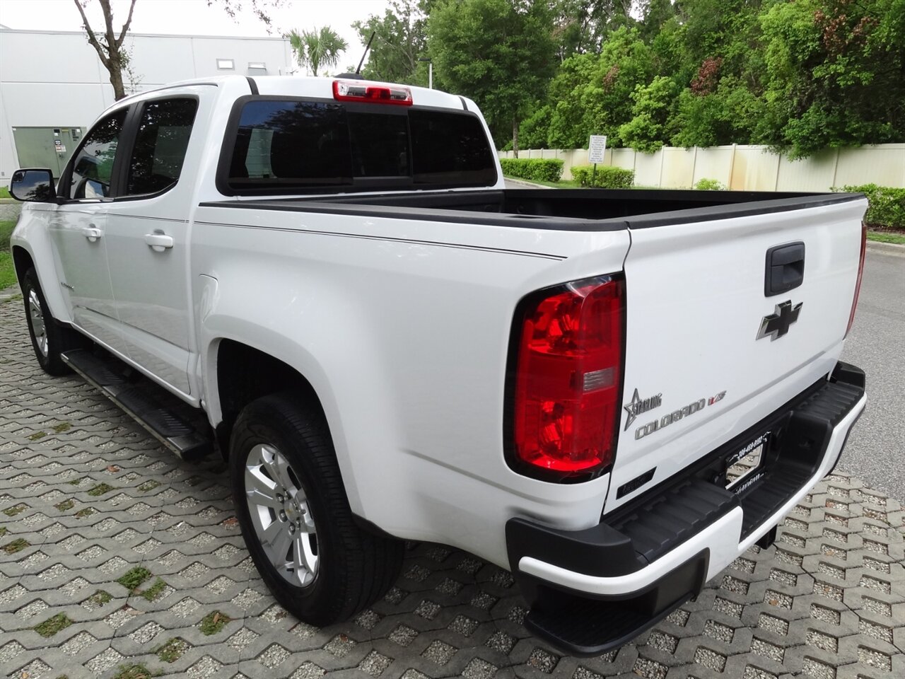 2019 Chevrolet Colorado LT Crew cab - Photo 4 - Deland, FL 32720