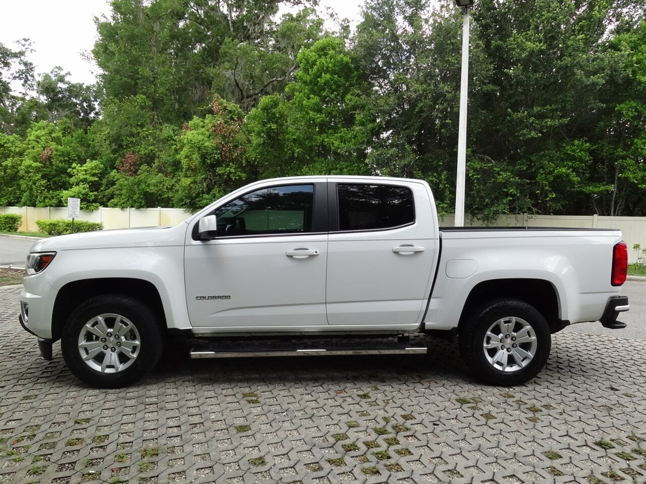 2019 Chevrolet Colorado LT Crew cab - Photo 18 - Deland, FL 32720