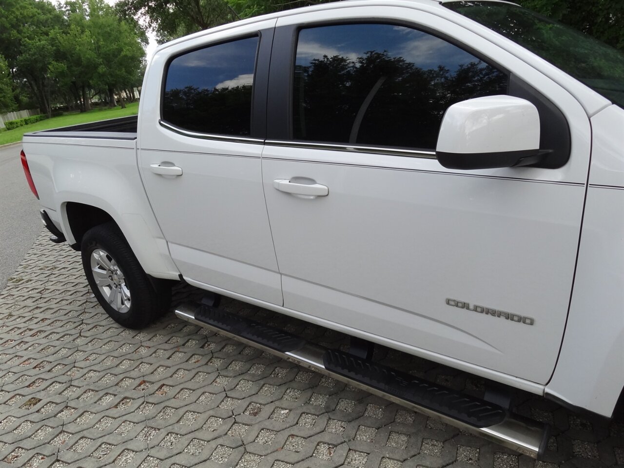 2019 Chevrolet Colorado LT Crew cab - Photo 10 - Deland, FL 32720