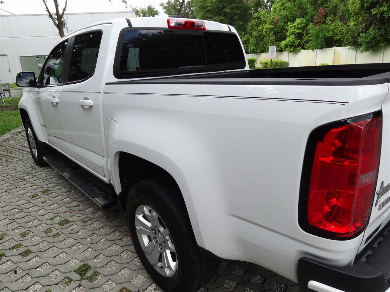 2019 Chevrolet Colorado LT Crew cab - Photo 14 - Deland, FL 32720