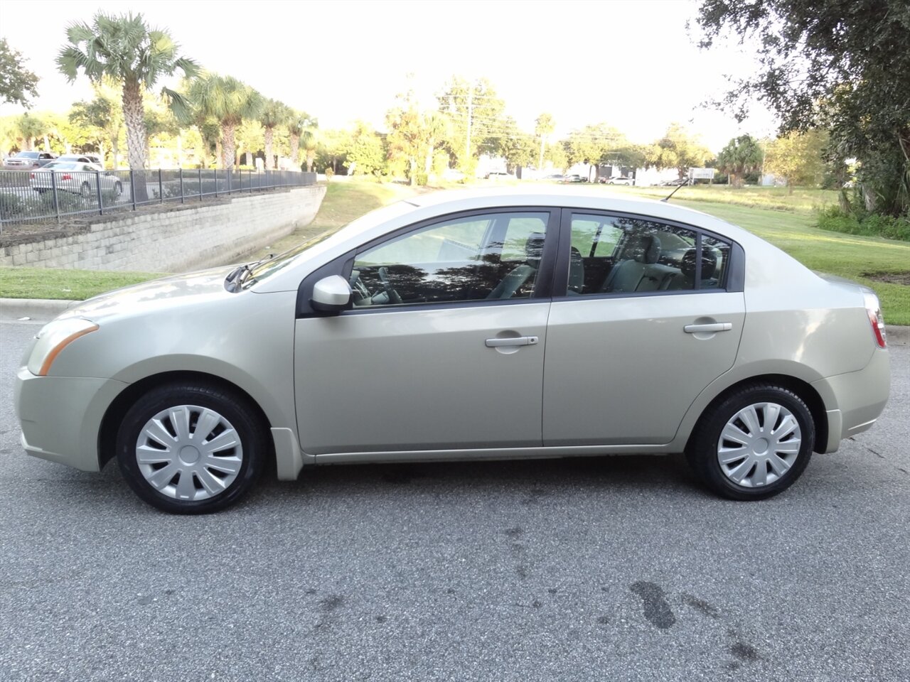 2008 Nissan Sentra 2.0   - Photo 16 - Deland, FL 32720