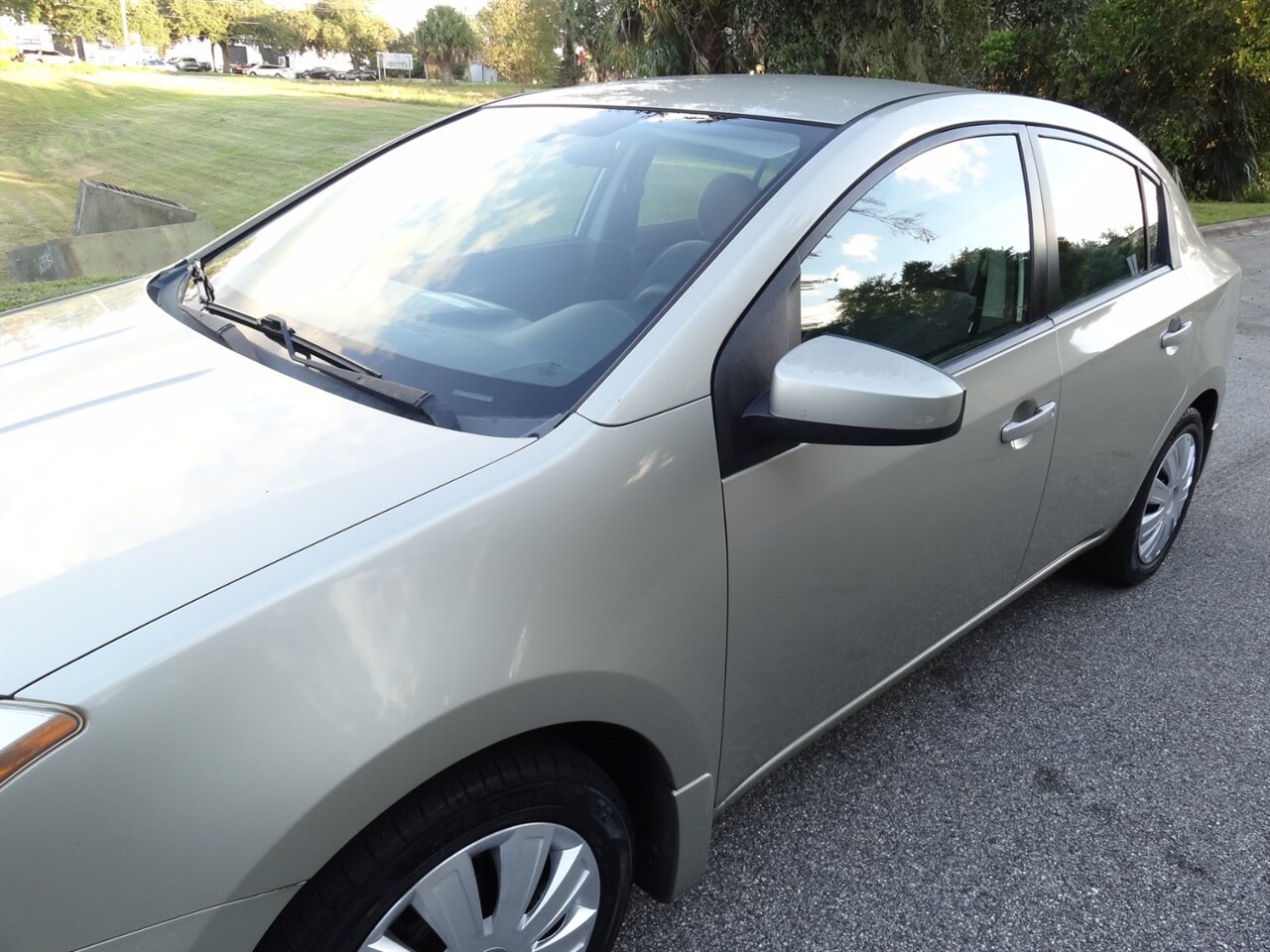 2008 Nissan Sentra 2.0   - Photo 9 - Deland, FL 32720