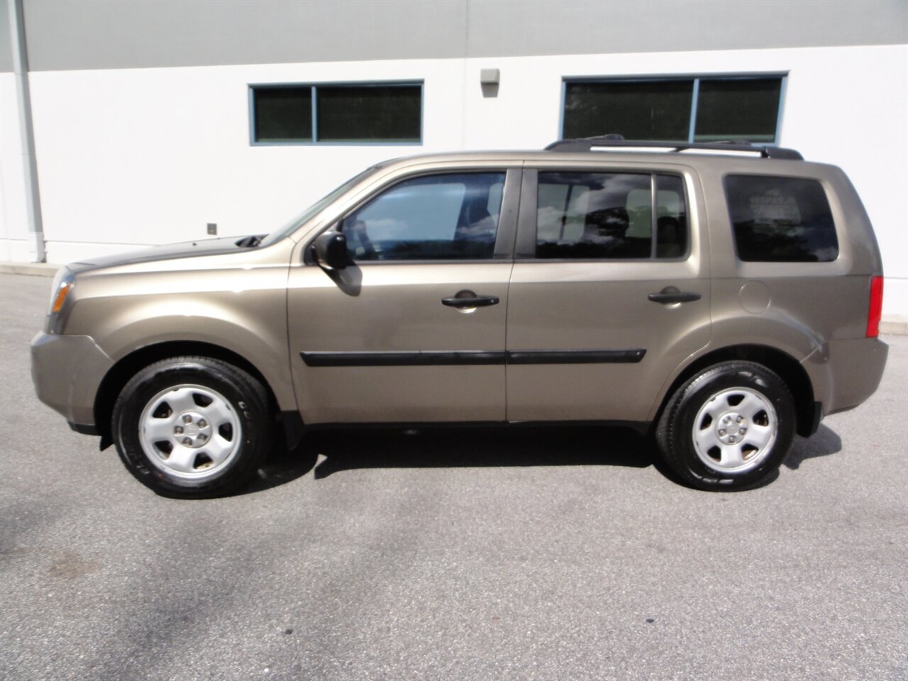 2010 Honda Pilot LX   - Photo 17 - Deland, FL 32720