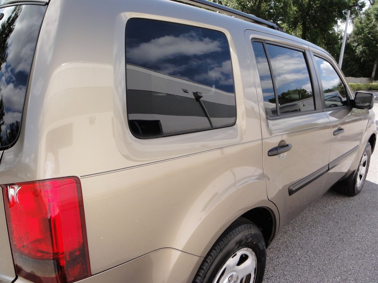 2010 Honda Pilot LX   - Photo 13 - Deland, FL 32720