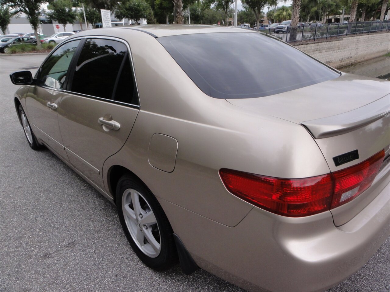2005 Honda Accord EX - Photo 13 - Deland, FL 32720