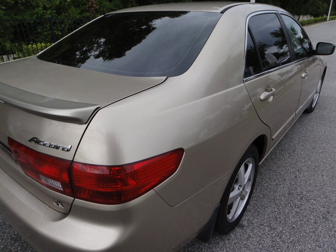 2005 Honda Accord EX - Photo 14 - Deland, FL 32720