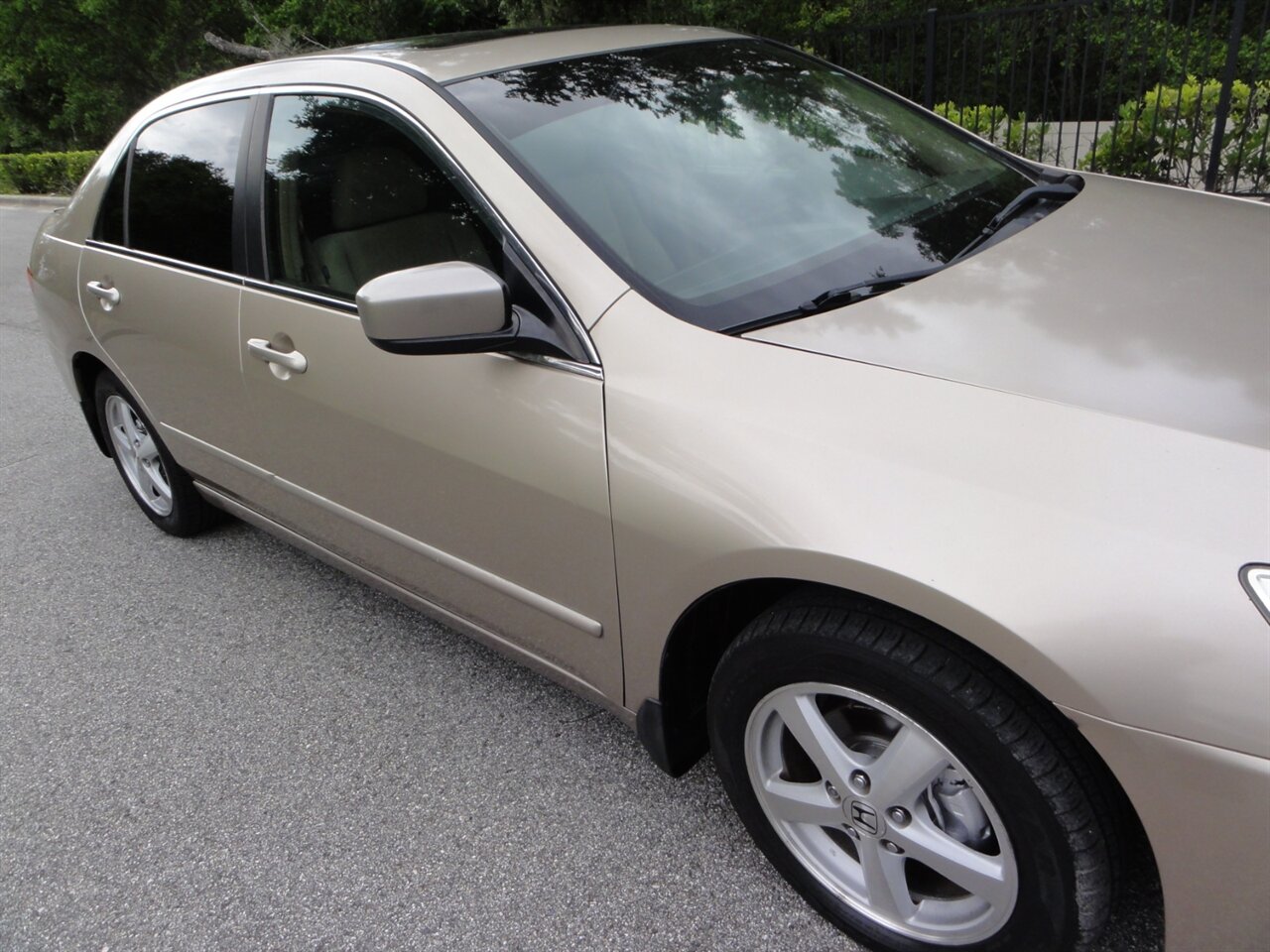 2005 Honda Accord EX - Photo 8 - Deland, FL 32720