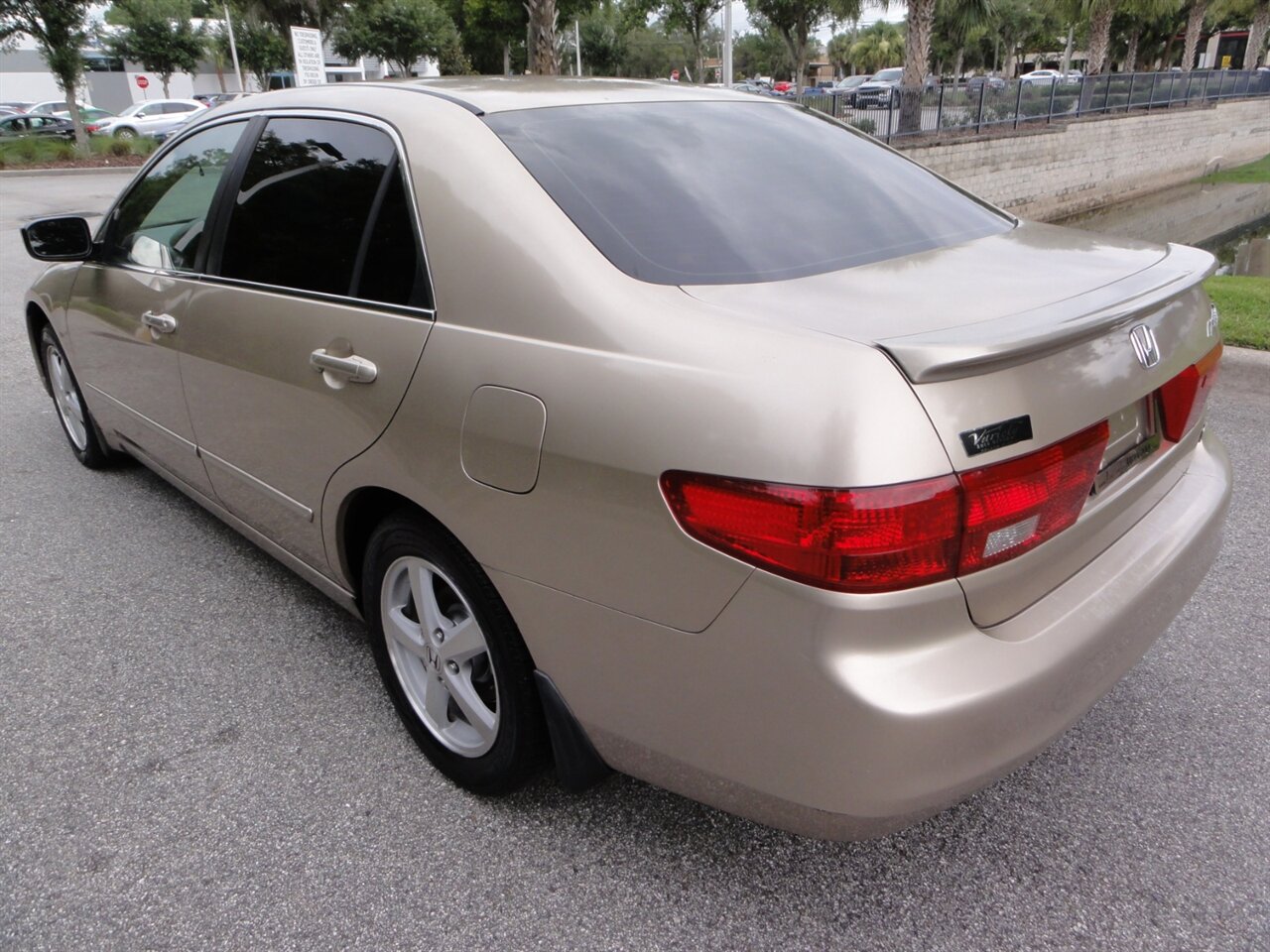 2005 Honda Accord EX - Photo 4 - Deland, FL 32720