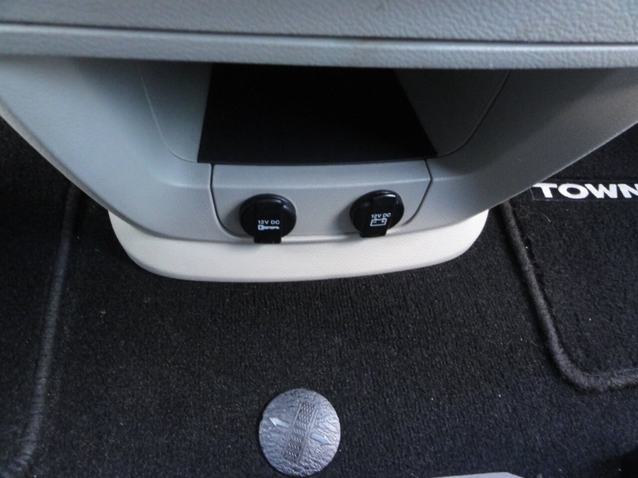 2014 Chrysler Town & Country Touring   - Photo 56 - Deland, FL 32720