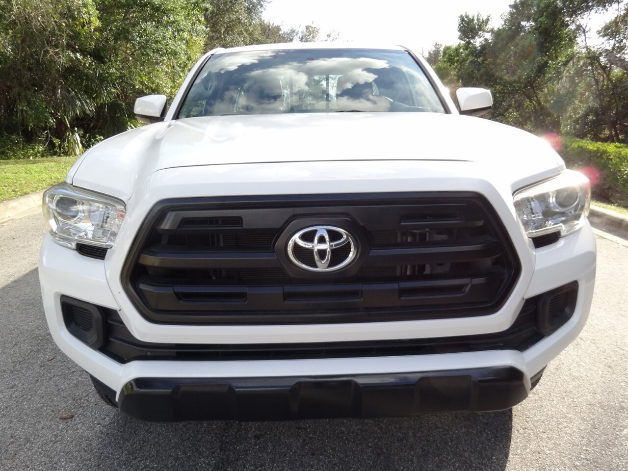 2016 Toyota Tacoma SR  Extended cab - Photo 5 - Deland, FL 32720