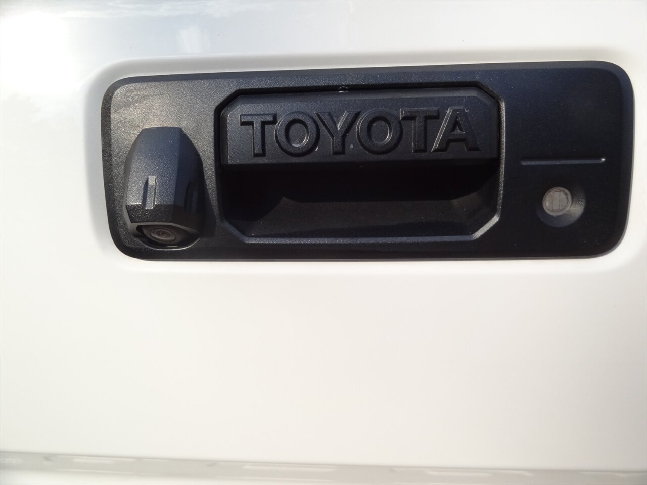 2016 Toyota Tacoma SR  Extended cab - Photo 22 - Deland, FL 32720