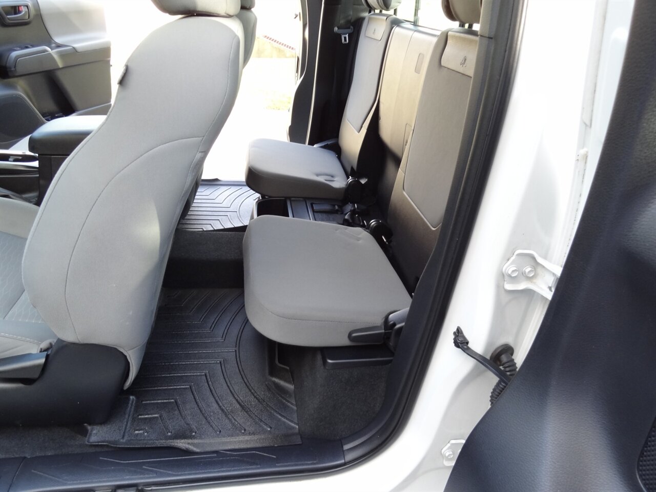 2016 Toyota Tacoma SR  Extended cab - Photo 44 - Deland, FL 32720