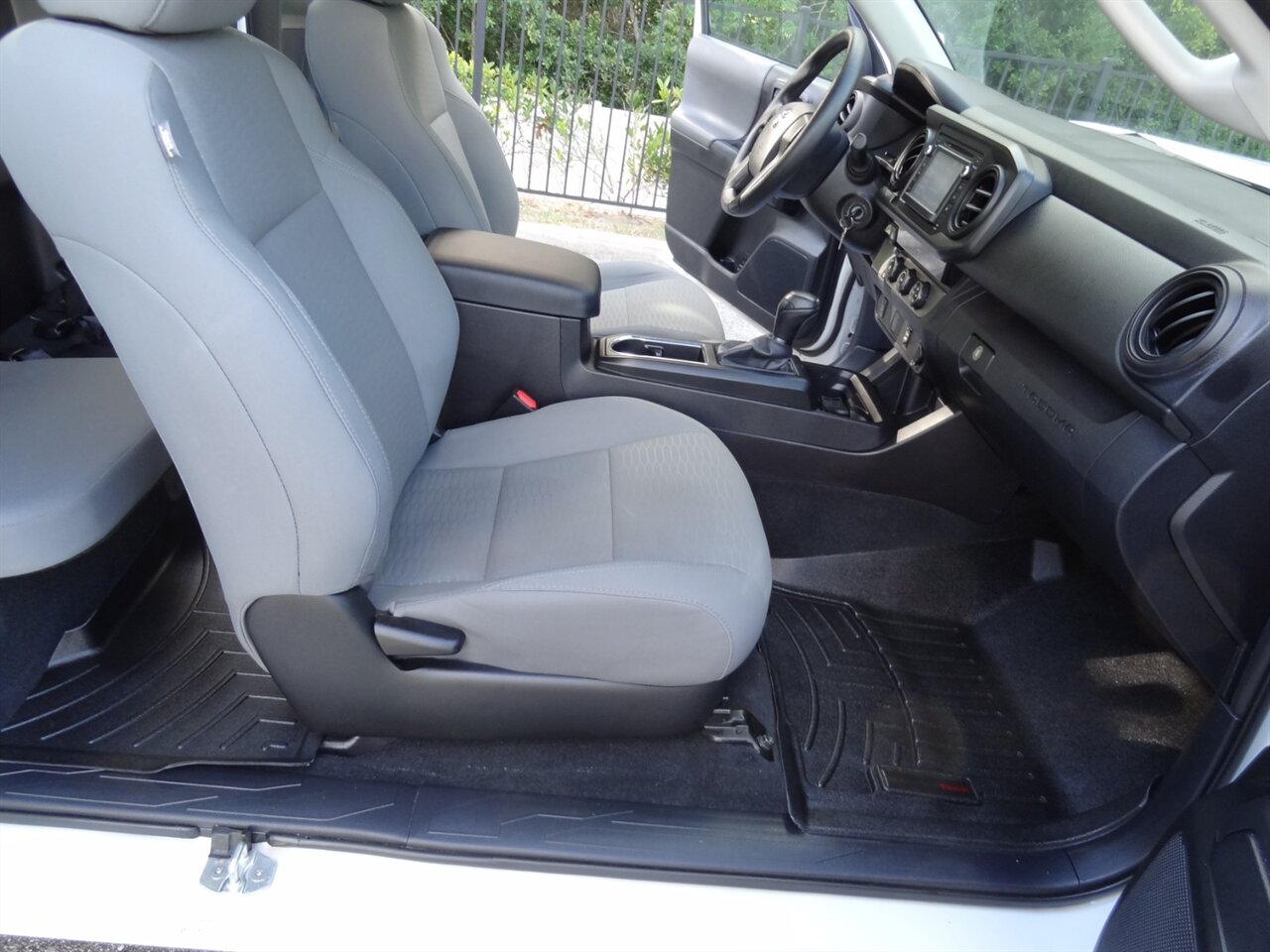 2016 Toyota Tacoma SR  Extended cab - Photo 49 - Deland, FL 32720