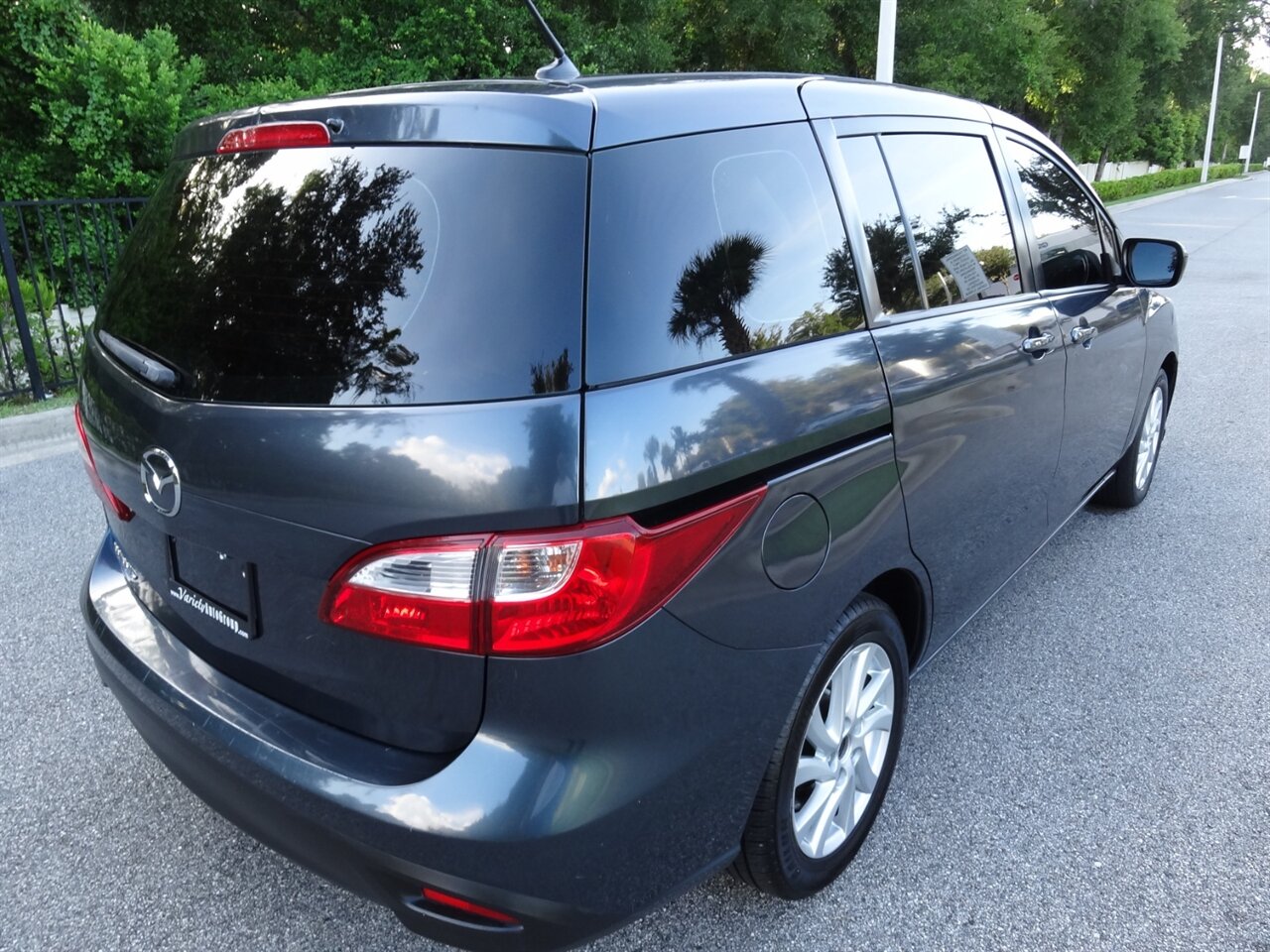 2012 Mazda Mazda5 Sport Wagon - Photo 3 - Deland, FL 32720
