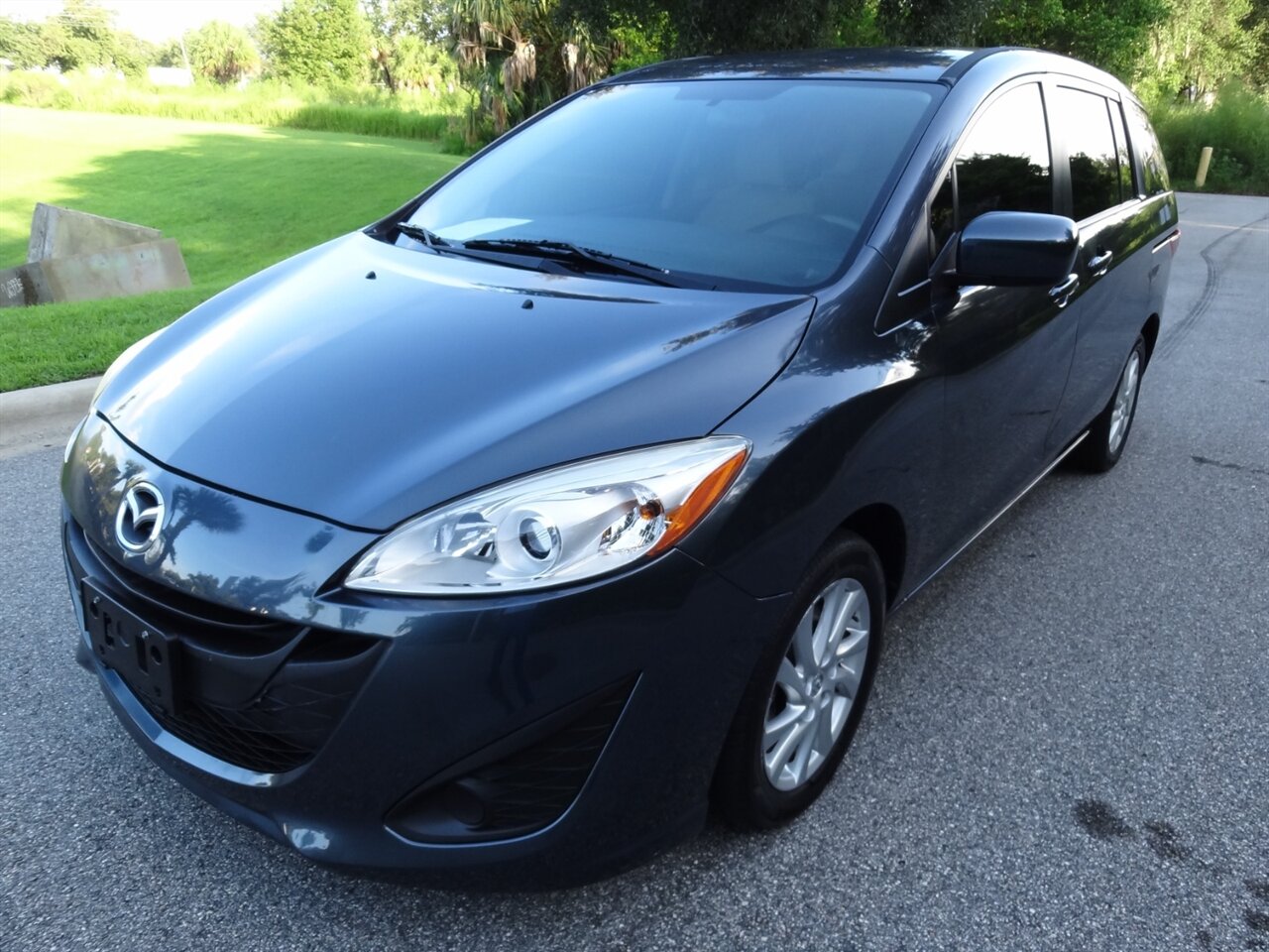 2012 Mazda Mazda5 Sport Wagon - Photo 2 - Deland, FL 32720
