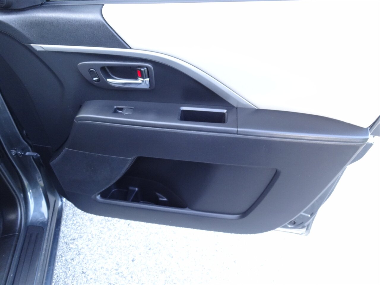 2012 Mazda Mazda5 Sport Wagon - Photo 44 - Deland, FL 32720