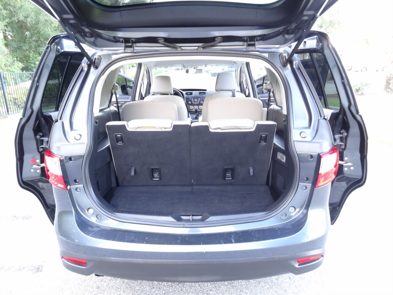 2012 Mazda Mazda5 Sport Wagon - Photo 39 - Deland, FL 32720