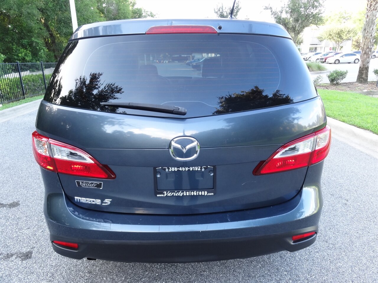 2012 Mazda Mazda5 Sport Wagon - Photo 14 - Deland, FL 32720