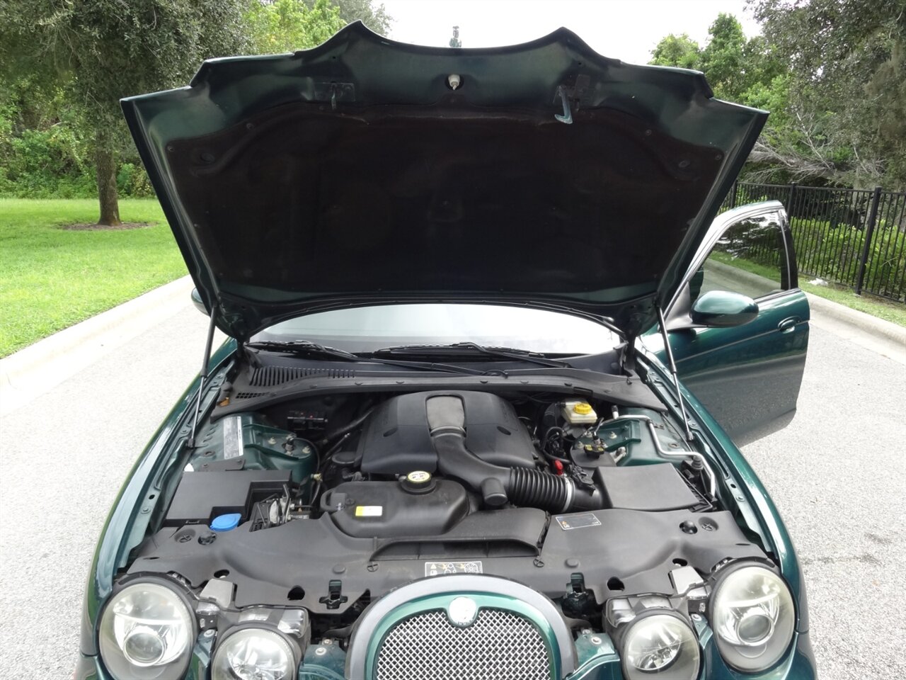 2006 Jaguar S-Type R Supercharged  Premium - Photo 28 - Deland, FL 32720