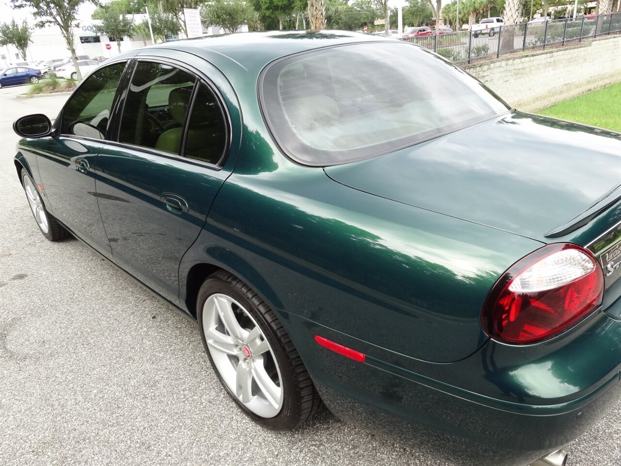 2006 Jaguar S-Type R Supercharged  Premium - Photo 12 - Deland, FL 32720