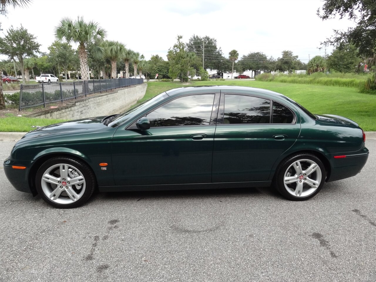 2006 Jaguar S-Type R Supercharged  Premium - Photo 17 - Deland, FL 32720