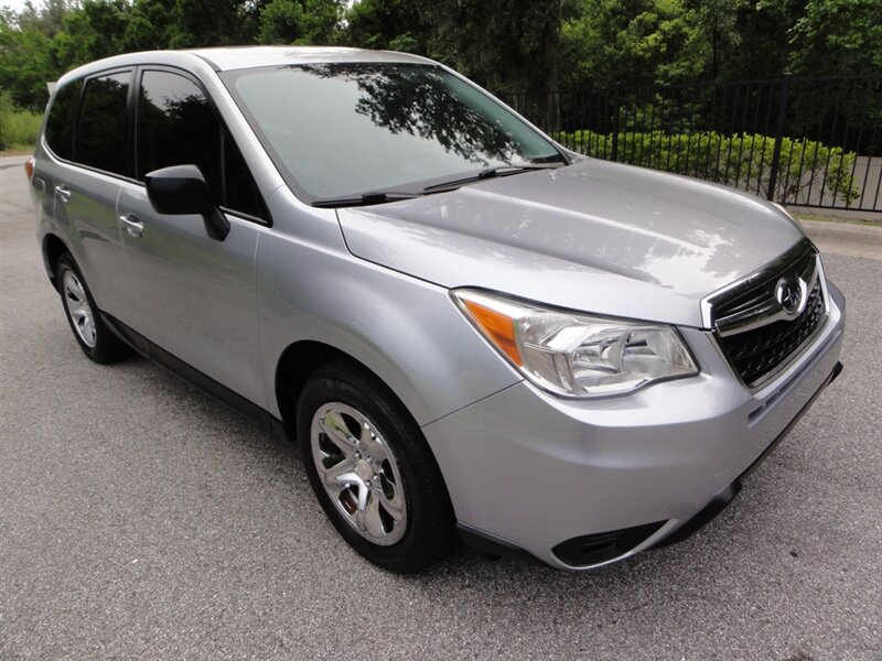 2015 Subaru Forester 2.5i  