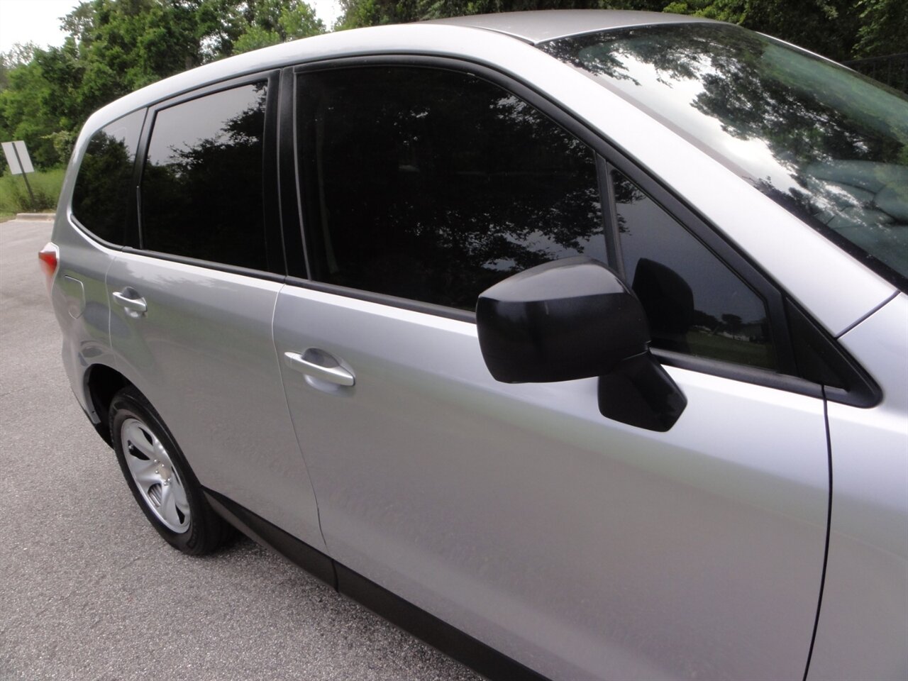 2015 Subaru Forester 2.5i - Photo 10 - Deland, FL 32720